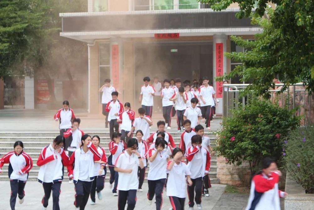 图片11.jpg 图片11.jpg